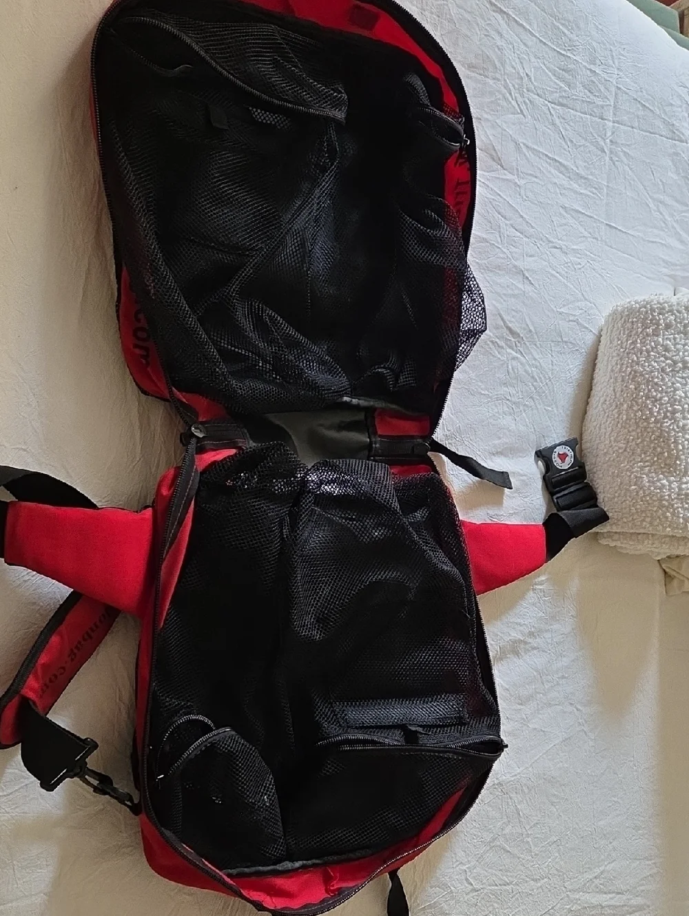 Triathlon Bag Co. Red Mesh Gear Bag Unisex